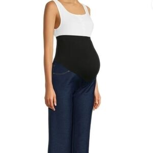 NWT  Maternity Jeggings Straight Leg Medium (8-10) Black